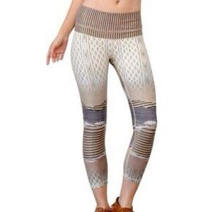 Niyama Sol | Bandana Multi Print Leggings